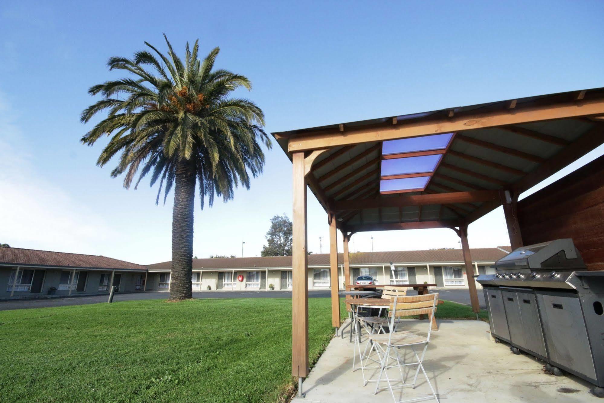 Golden Palms Motel Geelong Exteriör bild